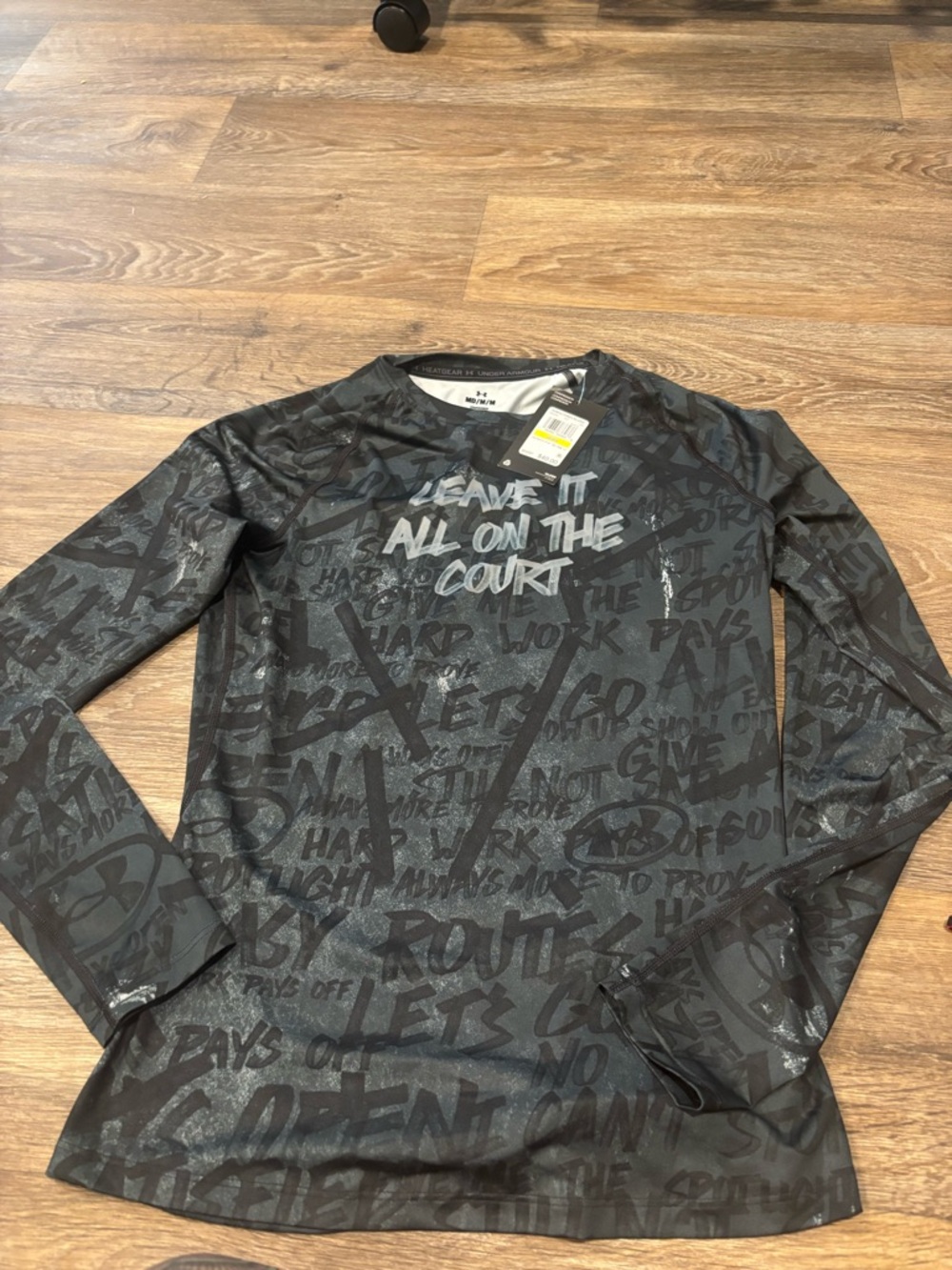 Under Armour HeatGear Alter Ego Compression LS Top Black Graphic Women’s Med NWT